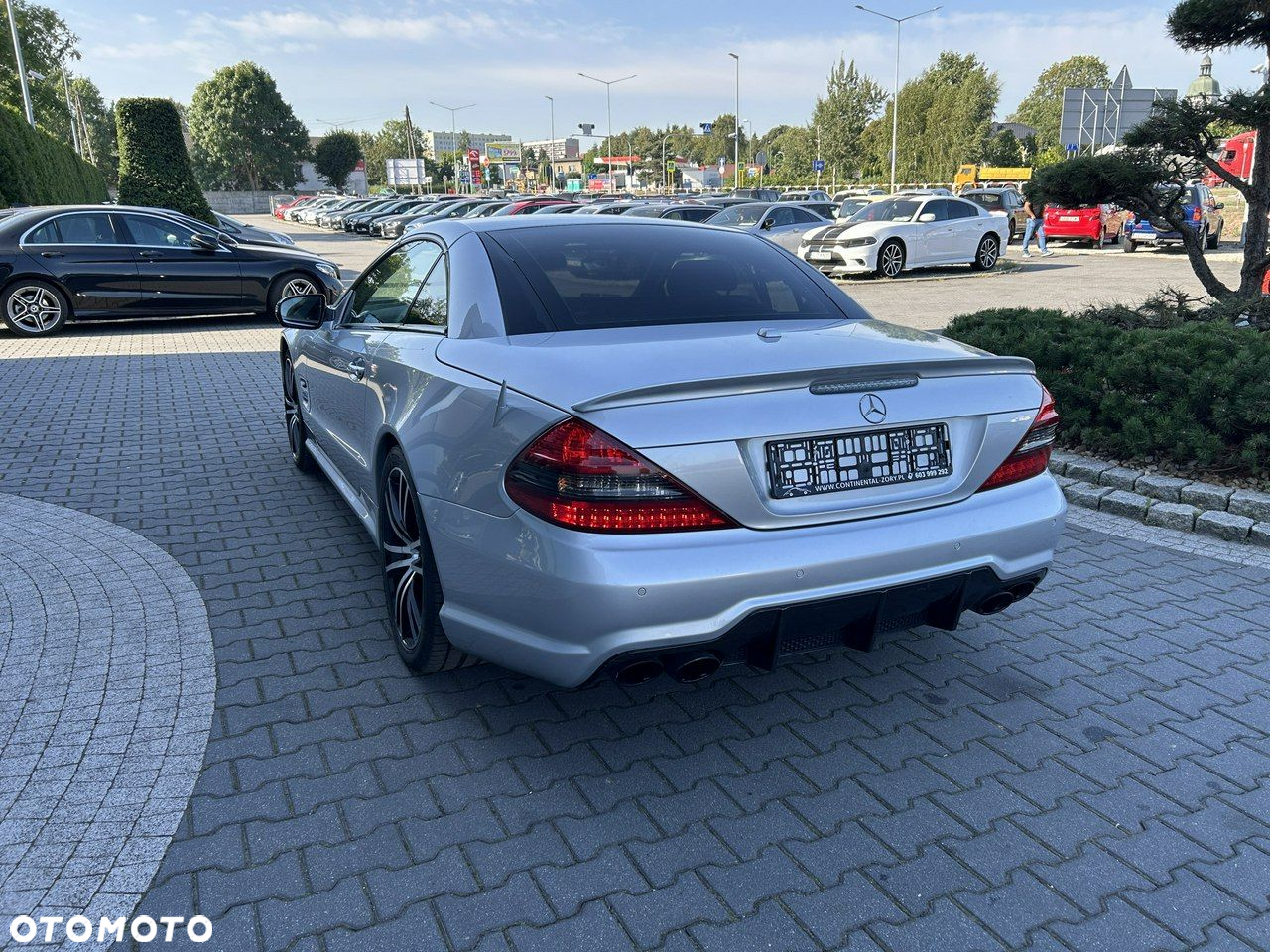 Mercedes-Benz SL - 11