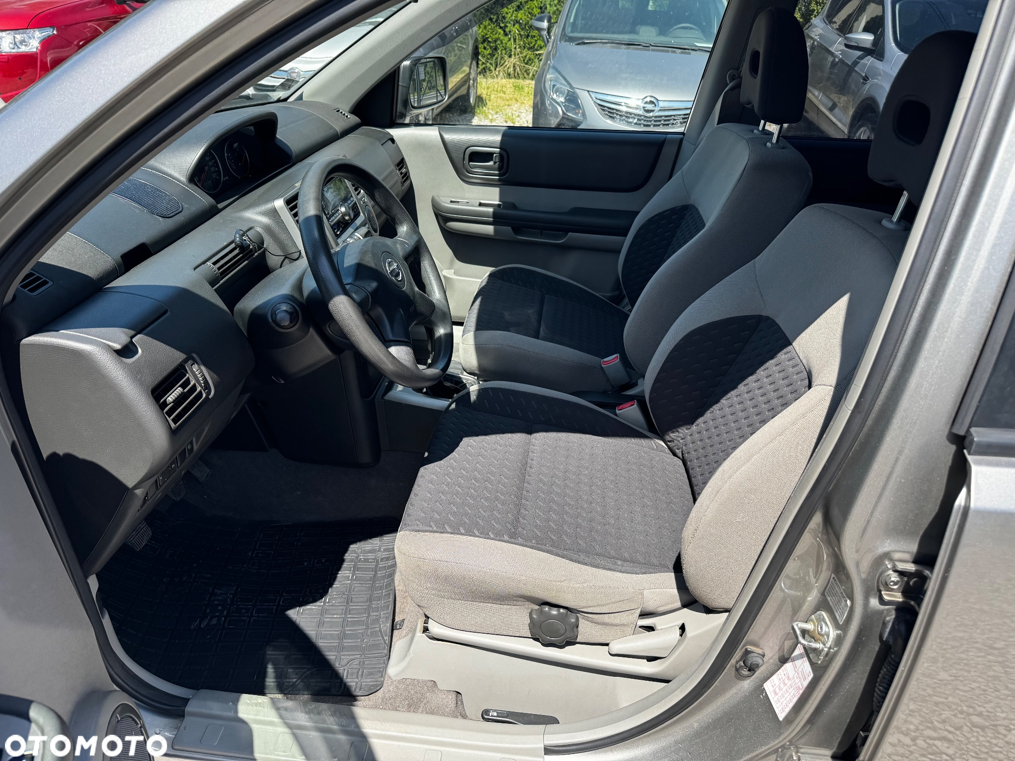 Nissan X-Trail 2.0 Comfort - 28