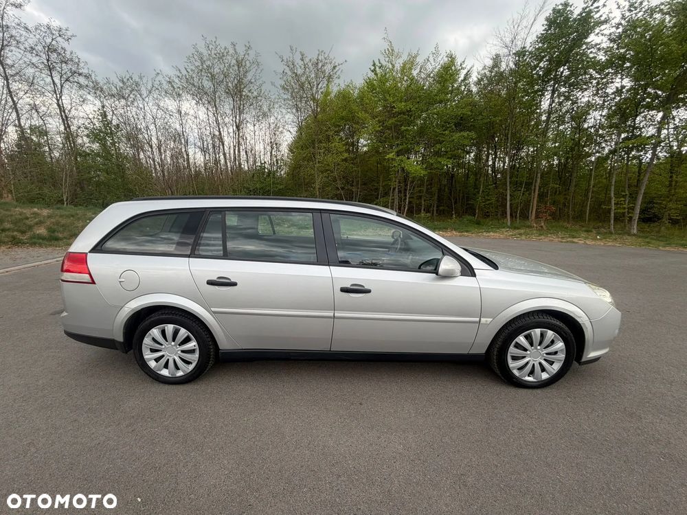 Opel Vectra 1.9 CDTI Cosmo - 2