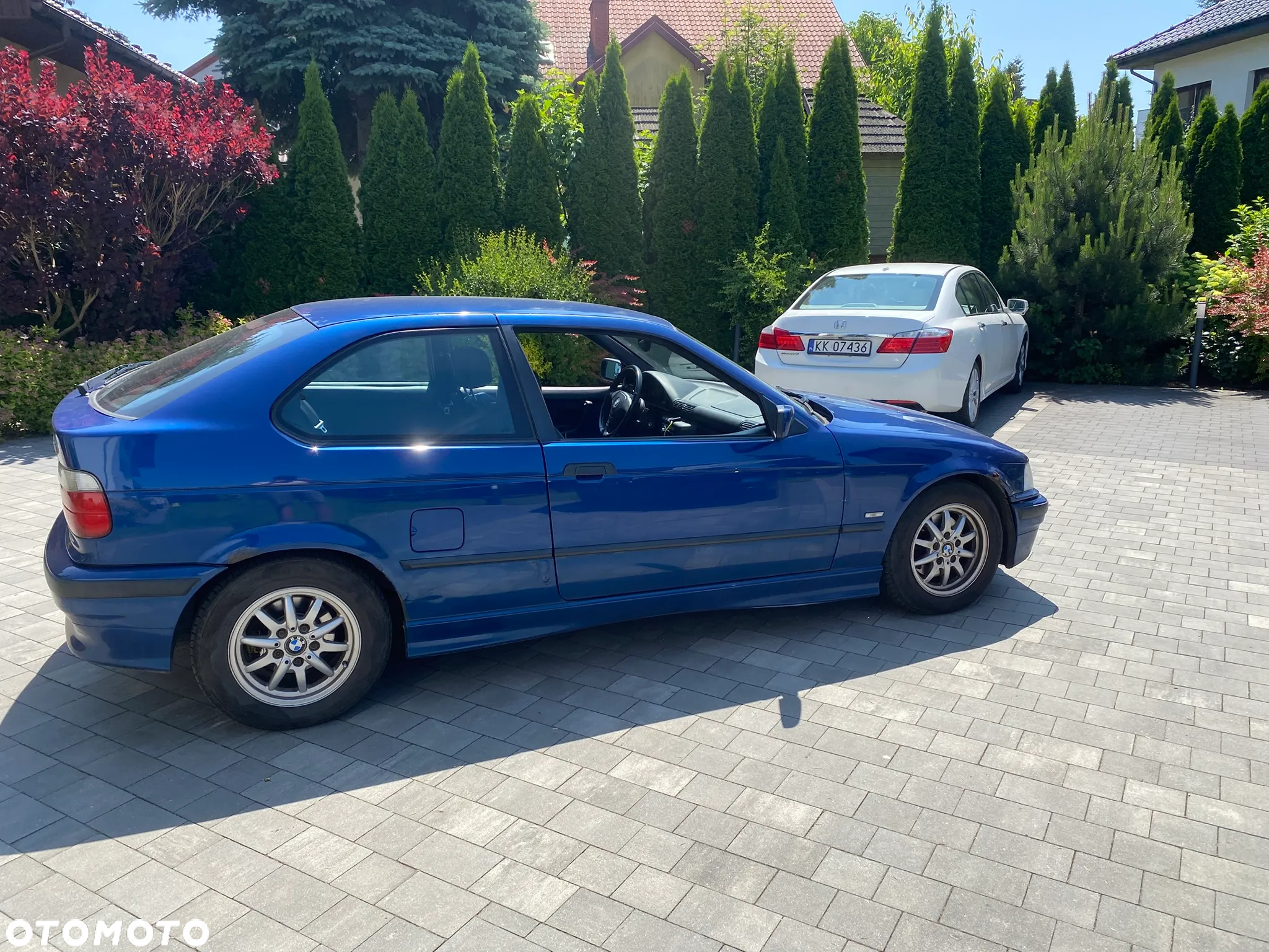 BMW Seria 3 318is - 4
