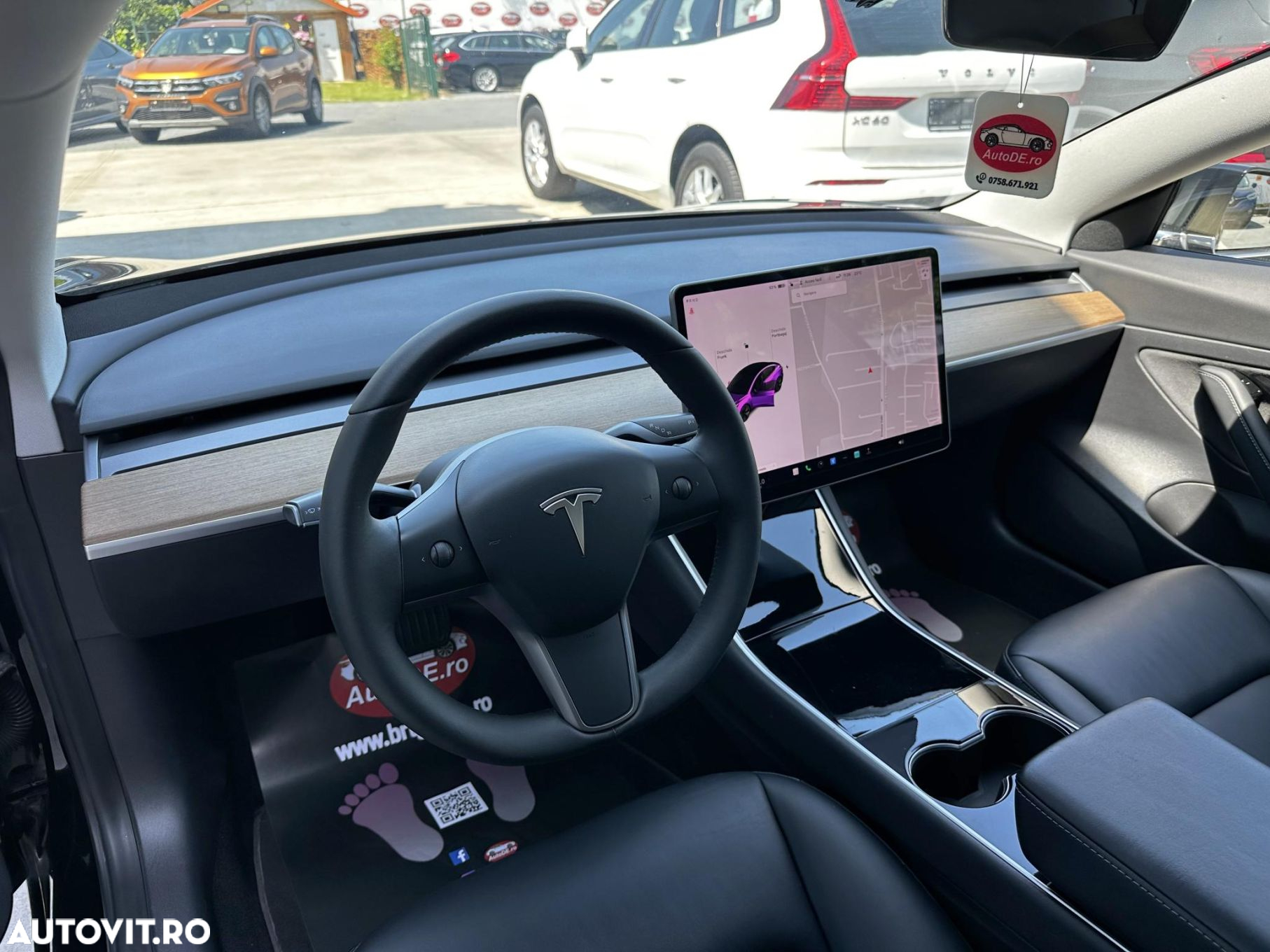 Tesla Model 3 - 5