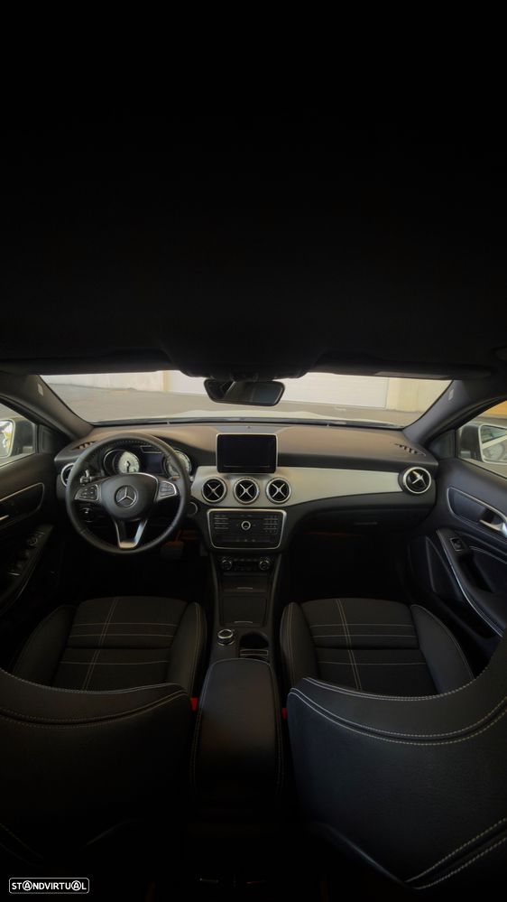 Mercedes-Benz GLA 180 d Urban Aut. - 9