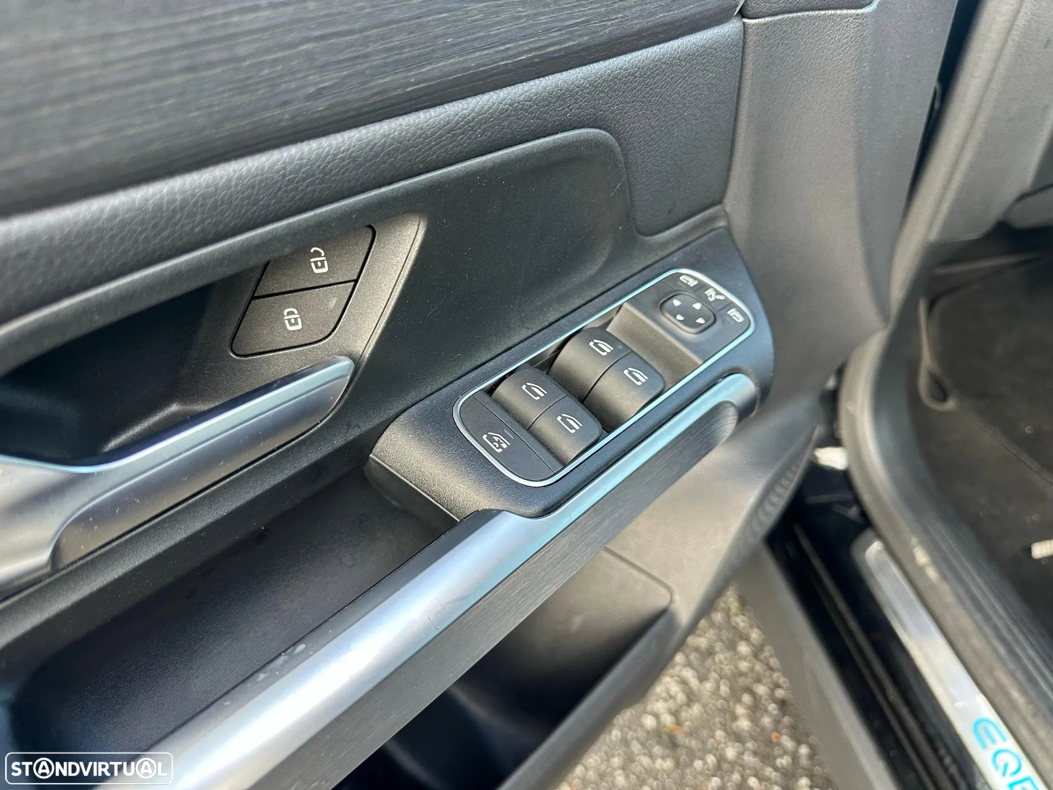 Mercedes-Benz EQB 350 4Matic AMG Line - 21