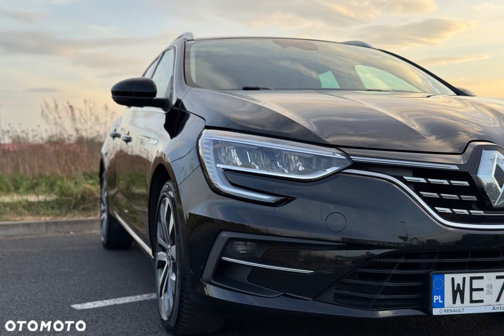 Renault Megane 1.3 TCe FAP Techno EDC - 8