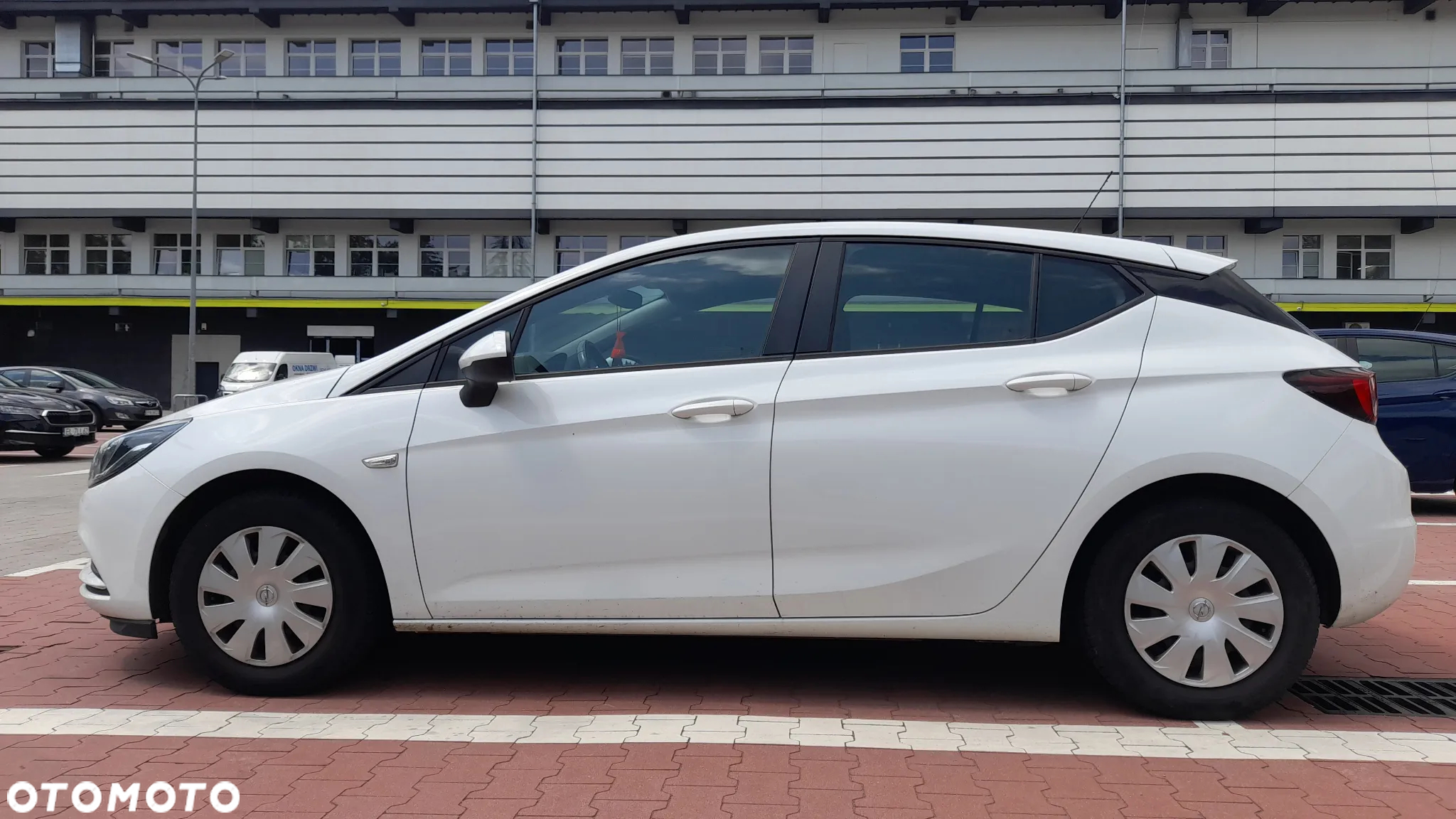 Opel Astra V 1.4 T Dynamic - 9