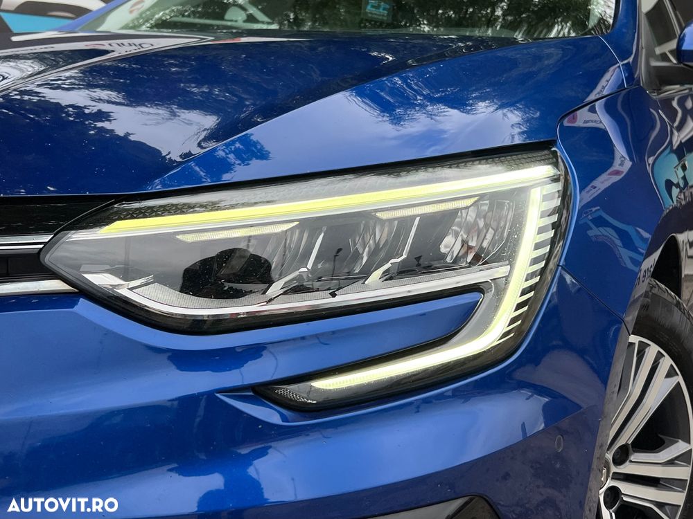 Renault Megane BLUE dCi 115 EDC INTENS - 28
