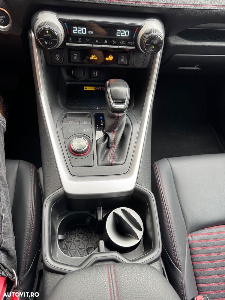 Toyota RAV4 - 15