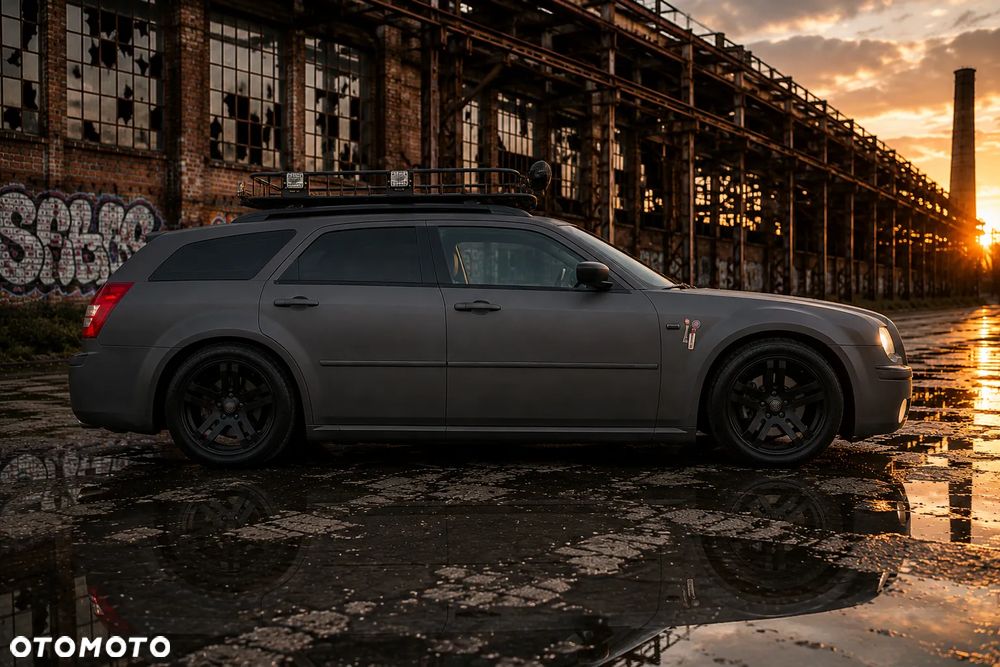 Chrysler 300C 3.5 V6 - 5