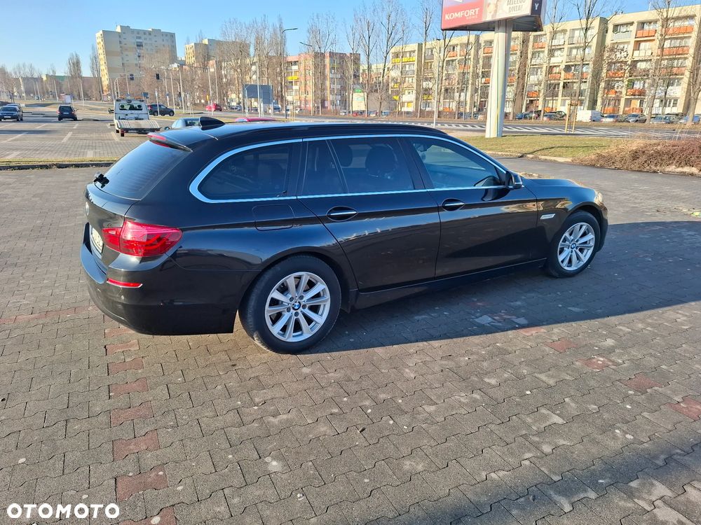BMW Seria 5 525d - 6