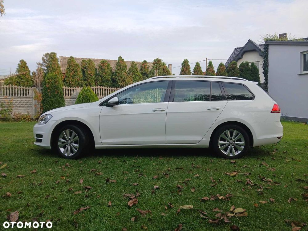 Volkswagen Golf - 5