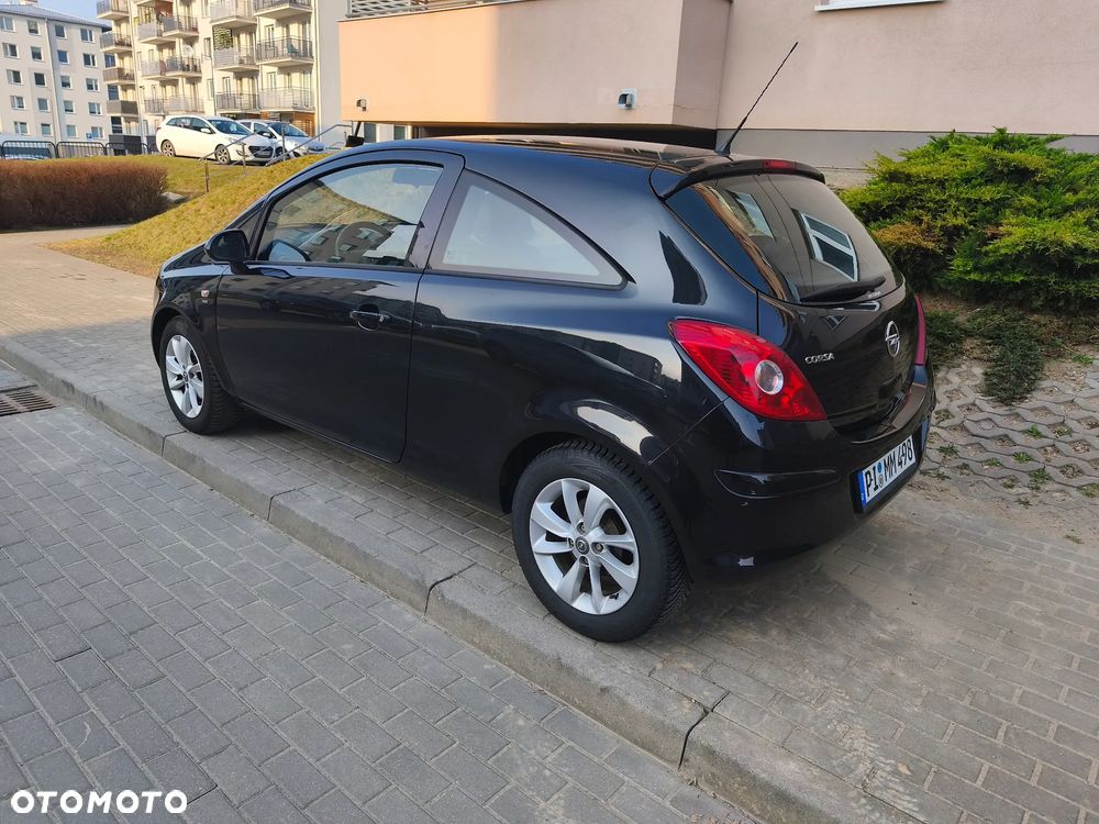 Opel Corsa 1.2 16V Energy - 6