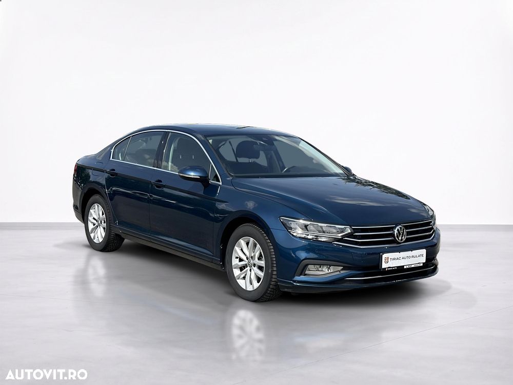 Volkswagen Passat - 8