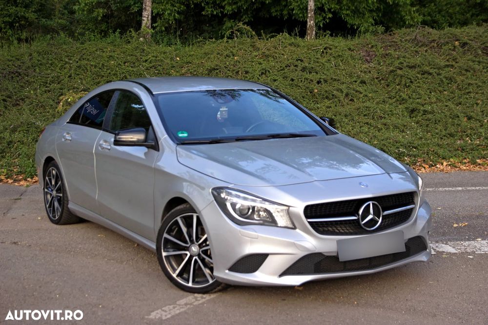 Mercedes-Benz CLA 220 CDI 7G-DCT AMG Line - 2