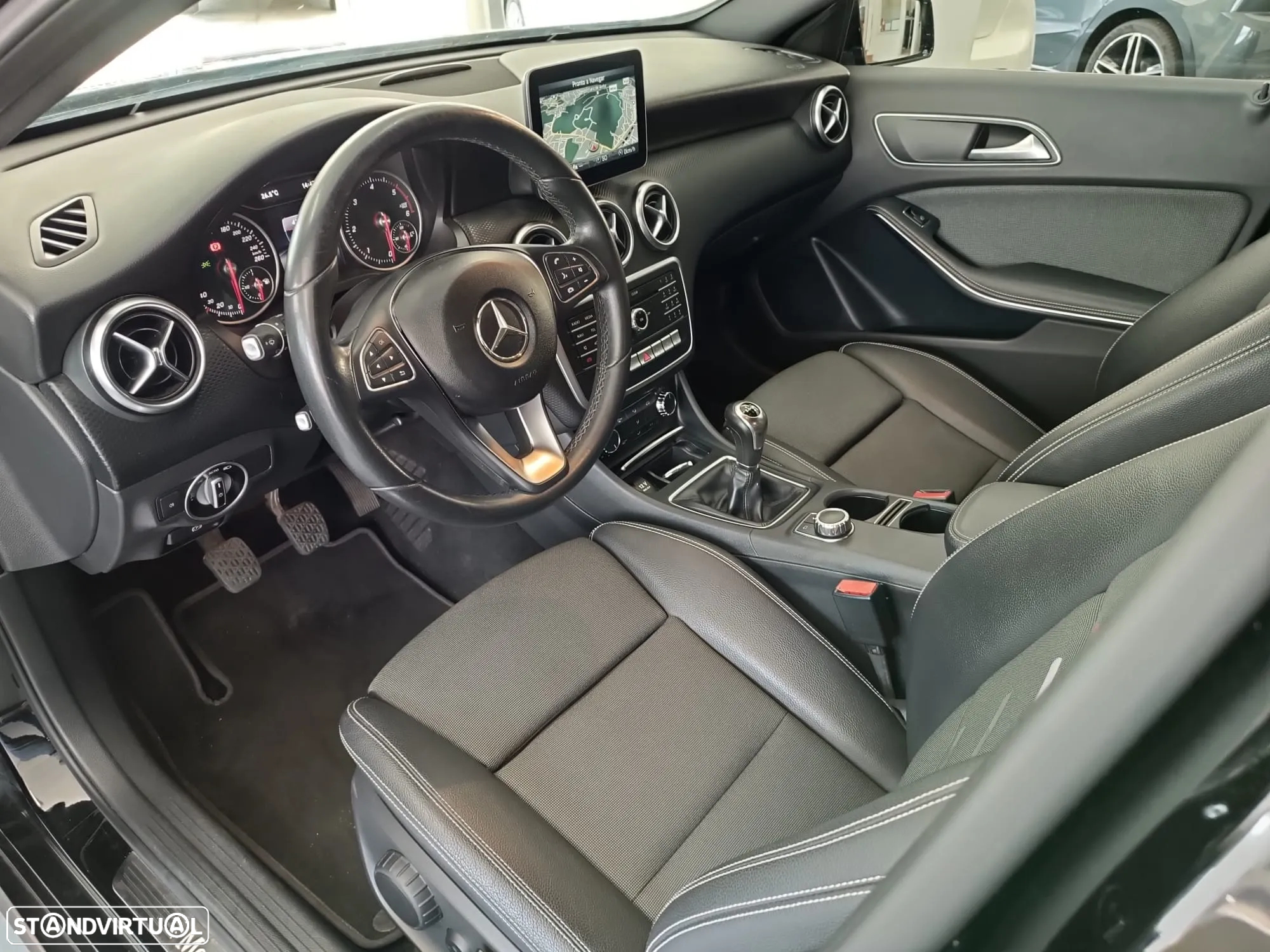 Mercedes-Benz A 180 d Urban - 10