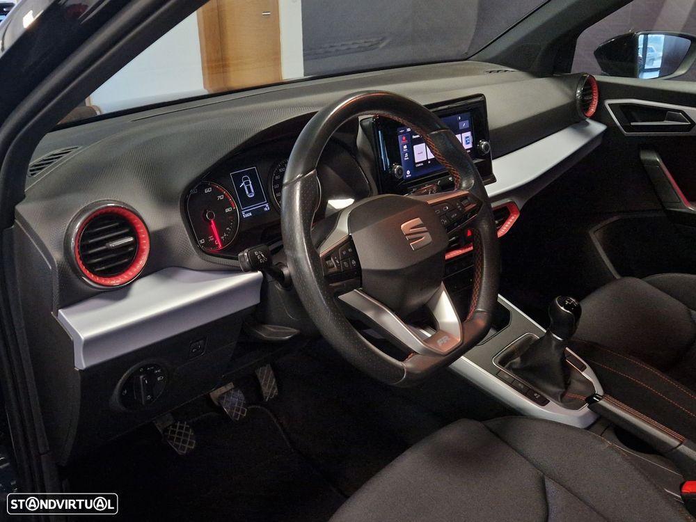 SEAT Arona 1.0 TSI FR - 9