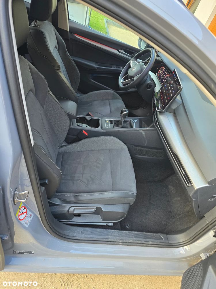 Volkswagen Golf 1.5 TSI - 13