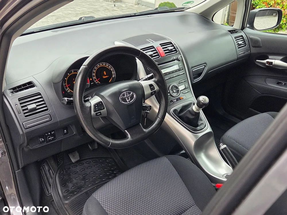 Toyota Auris 1.6 Valvematic Edition - 14