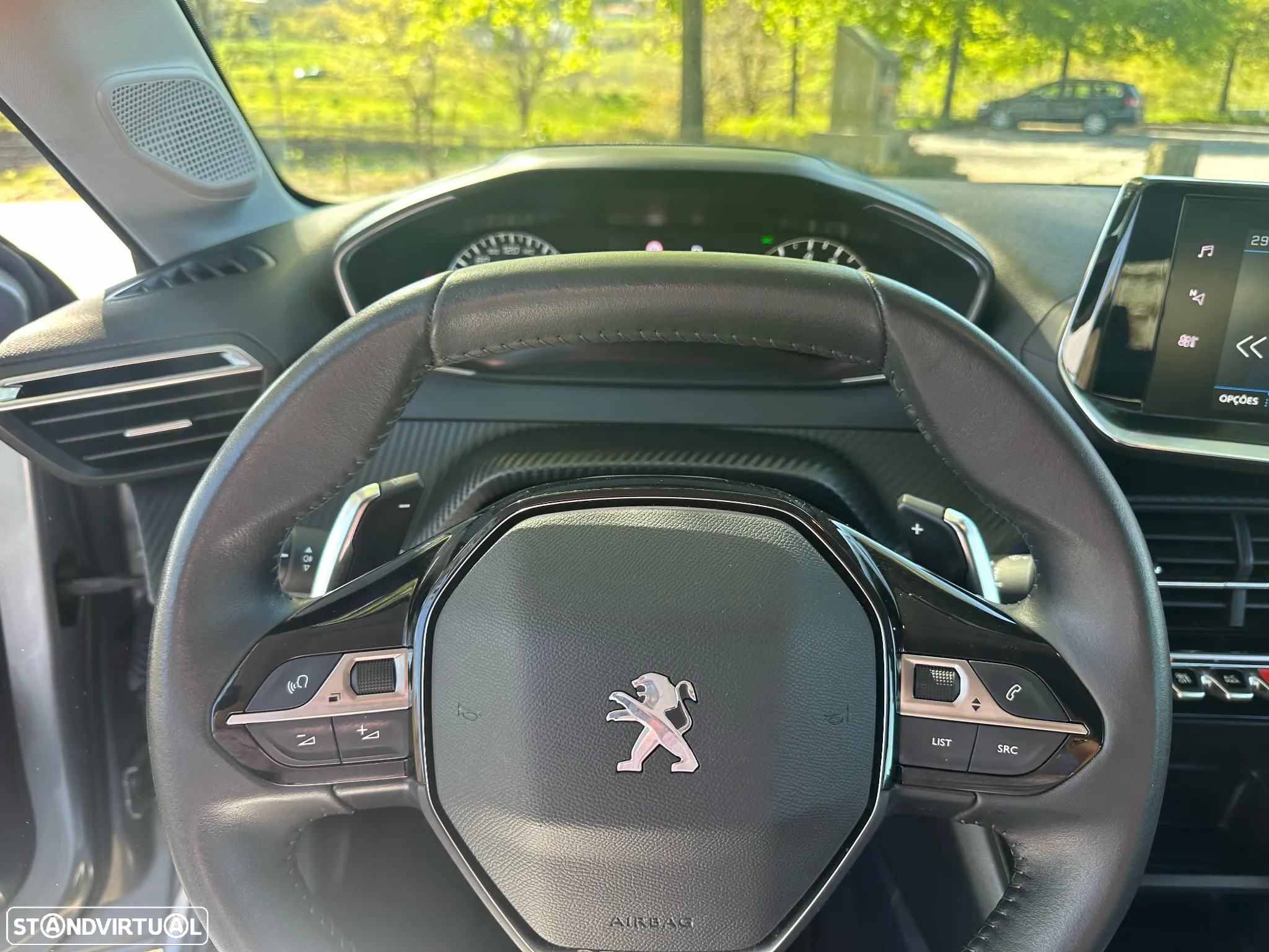 Peugeot 208 1.2 PureTech Allure Pack EAT8 - 16