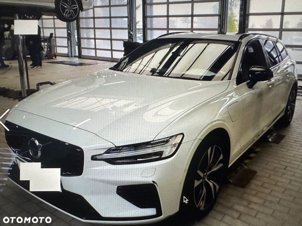 Volvo V60 T6 AWD Recharge Geartronic RDesign - 2
