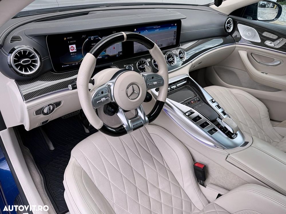 Mercedes-Benz AMG GT-S - 14