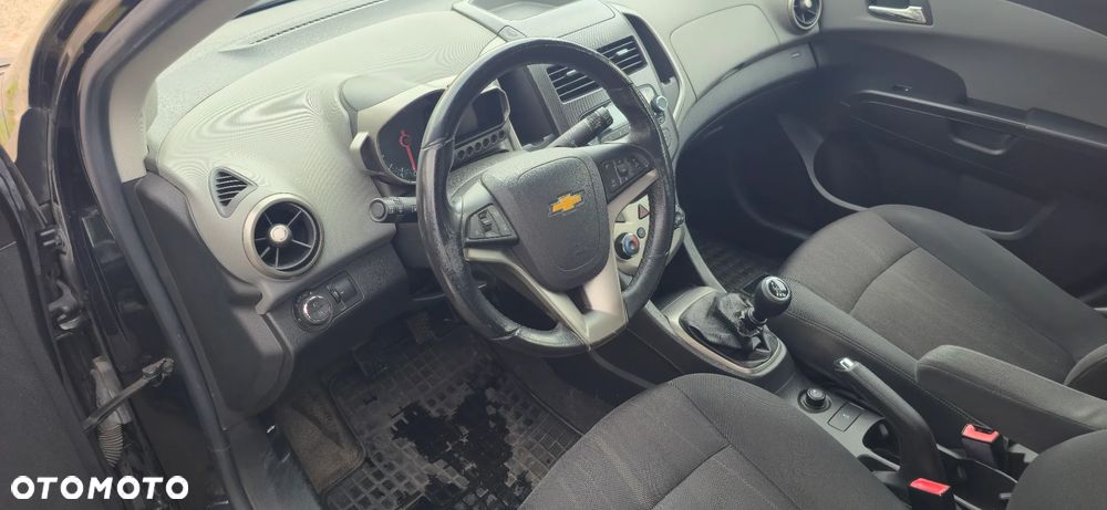 Chevrolet Aveo 1.4 16V LT EU5 - 8