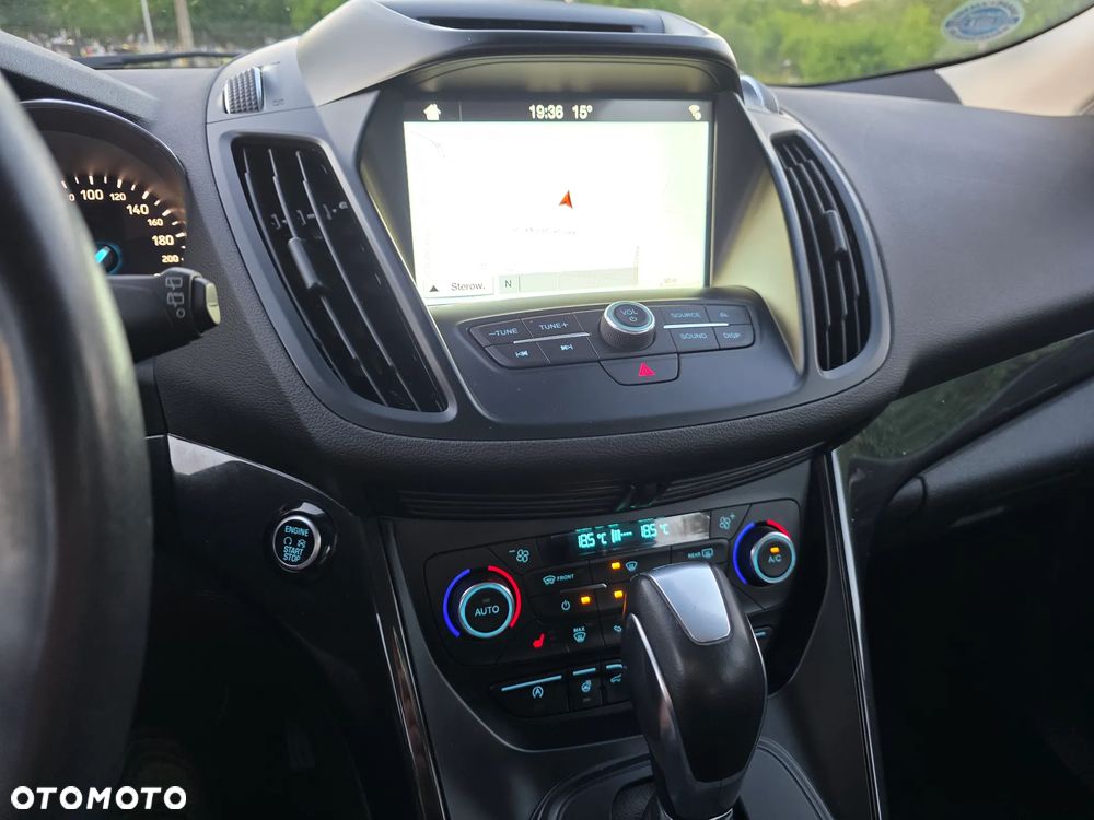 Ford Kuga 2.0 TDCi AWD Titanium - 13