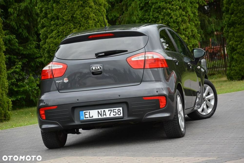 Kia Rio 1.2 XL Business Line - 12
