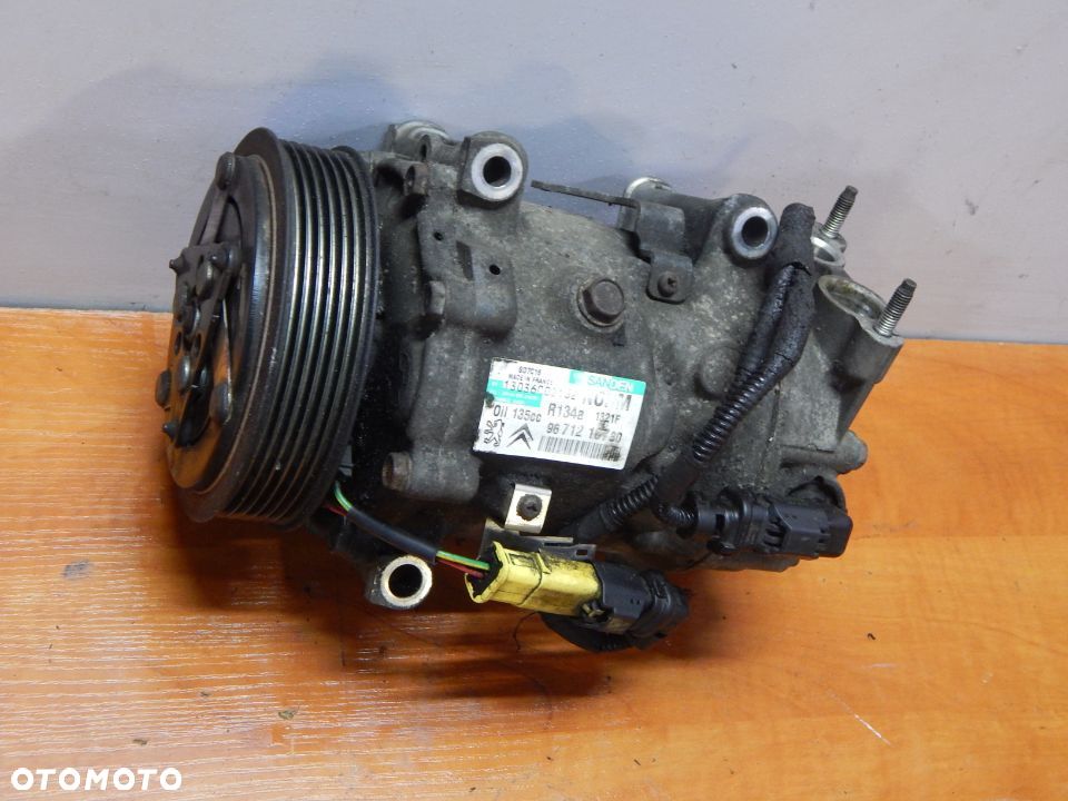 Pompa klimatyzacji 1.6 2.0 hdi Citroen c4 c5 Peugeot 508 208 Ford Volvo 07-17 Łuków części - 2