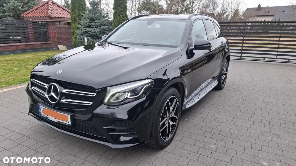 Mercedes-Benz GLC - 4