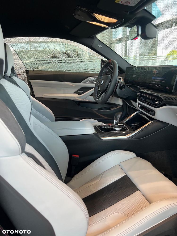 BMW M4 Competition M xDrive - 8