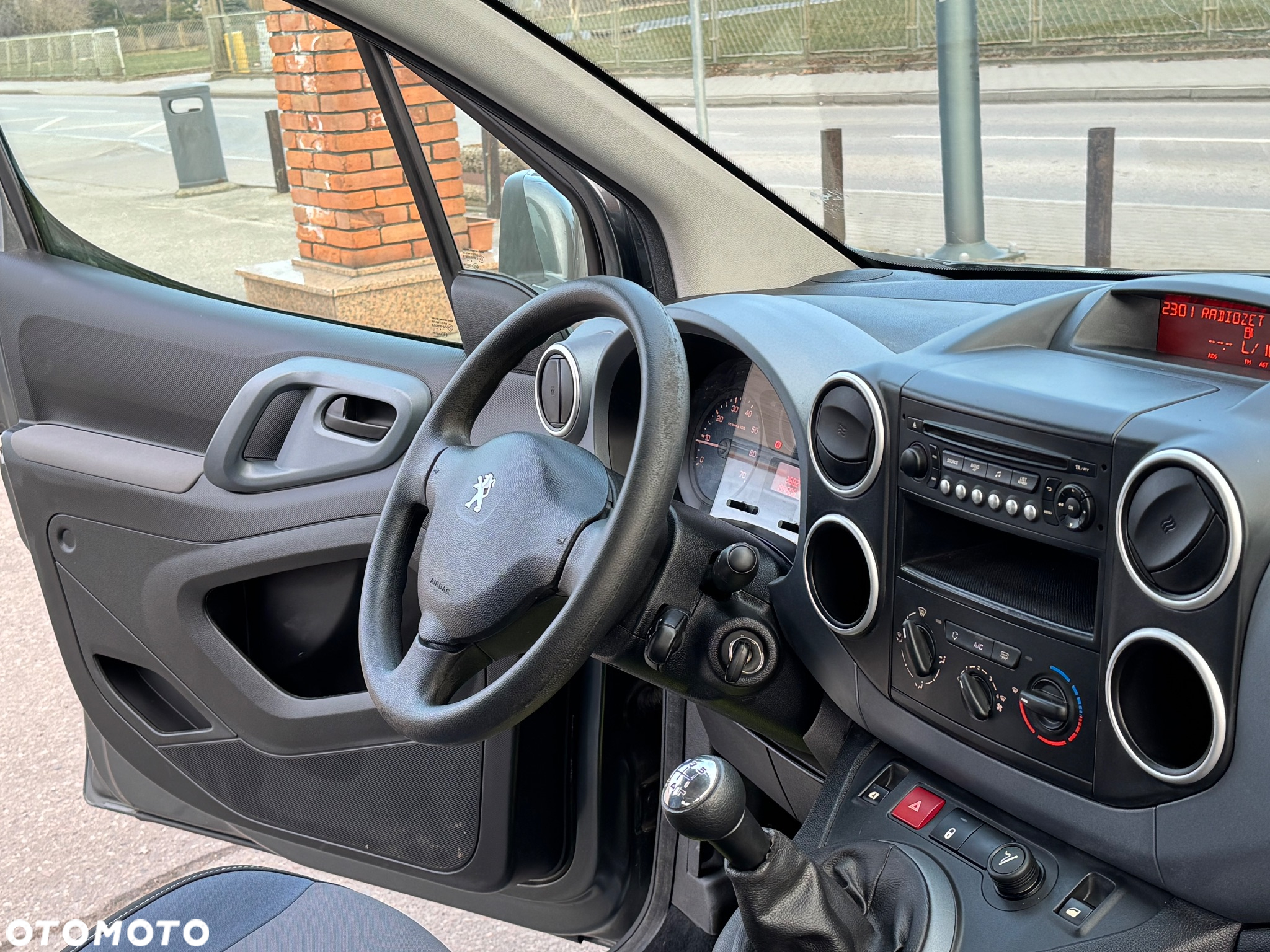 Peugeot Partner ver-tepee-bluehdi-100-stop-start-active - 17