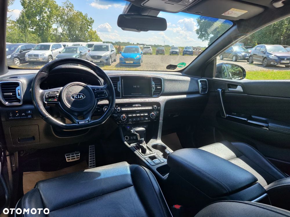 Kia Sportage 2,0 CRDI AWD GT Line - 24