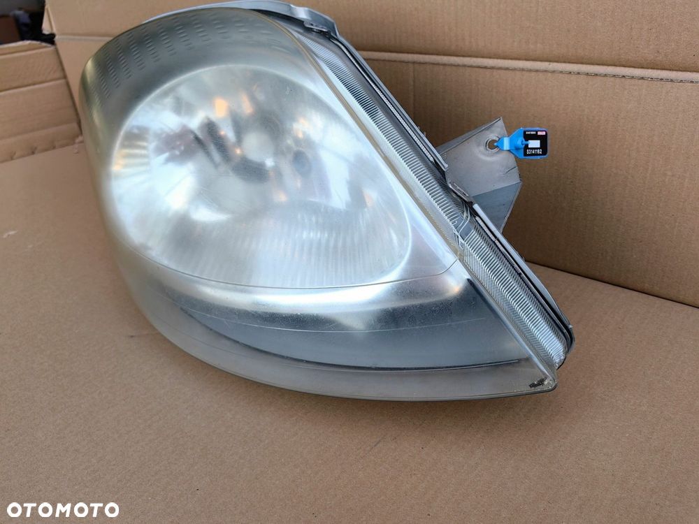 Lampa przednia Prawa RENAULT TRAFIC 7700311372 OPEL VIVARO 91165720 (1162) - 3