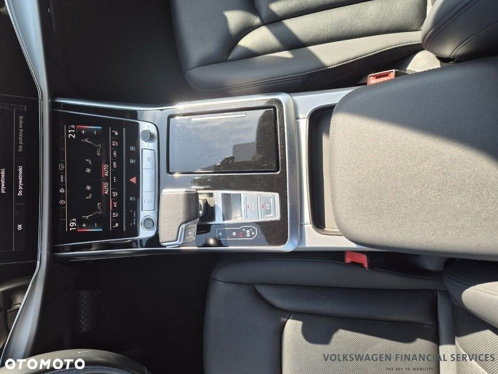 Audi Q7 - 10