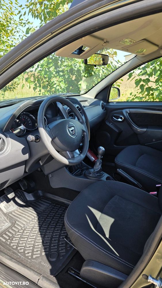 Dacia Duster 1.2 TCe 4x2 Laureate - 5