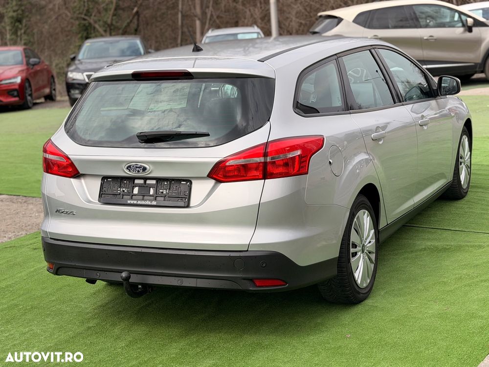Ford Focus - 5