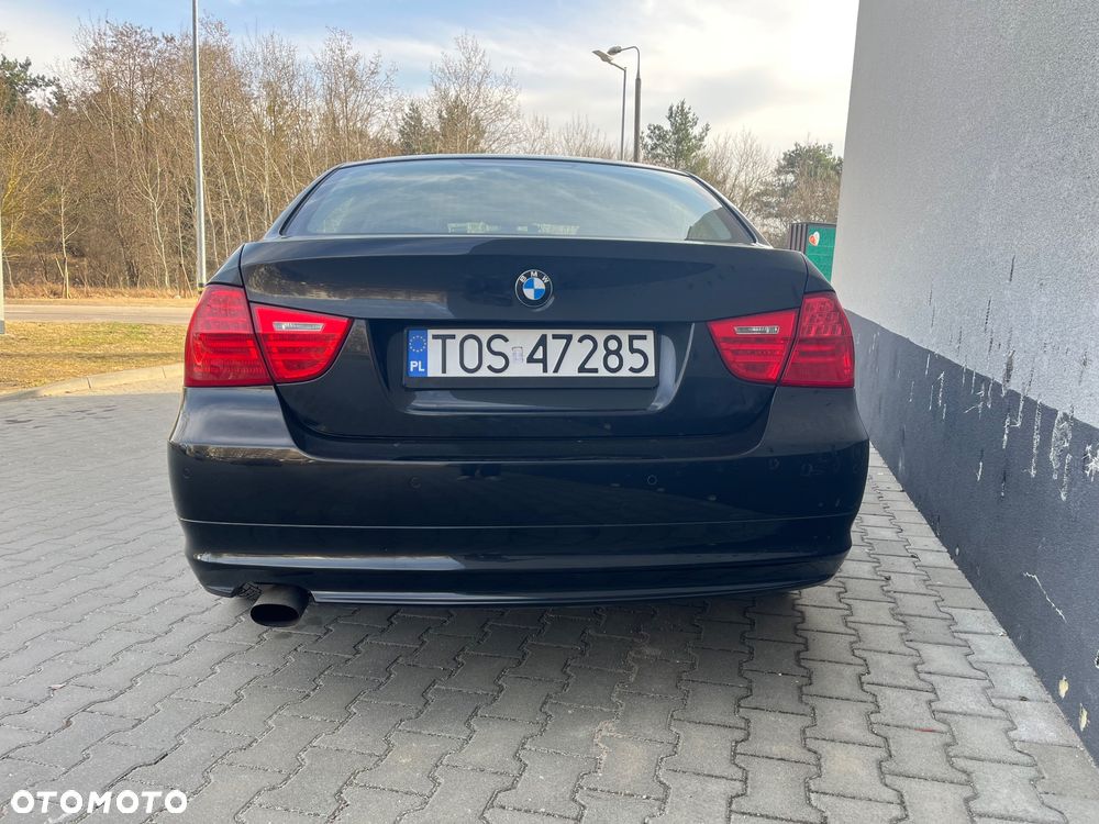BMW Seria 3 318i - 7