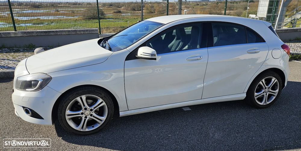Mercedes-Benz A 180 CDI BE Edition Urban - 2