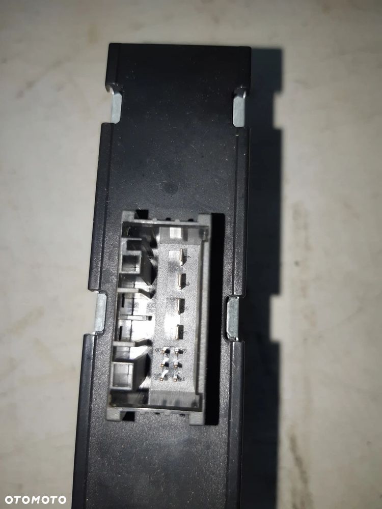 Moduł DCDC BMW E91 e90 912708801 8ES00947920 - 3