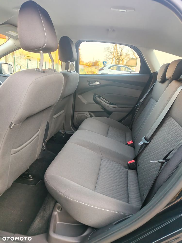 Ford Focus - 13