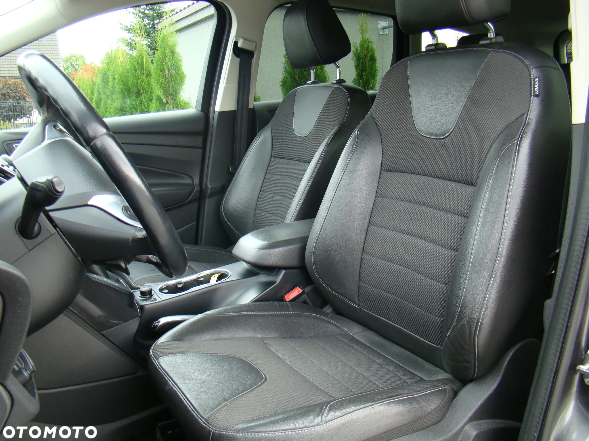 Ford Kuga 2.0 TDCi 4x4 Individual - 24