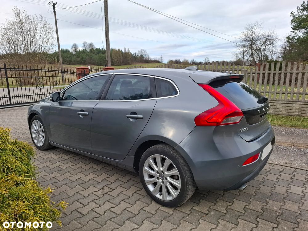 Volvo V40 D4 Geartronic You - 8