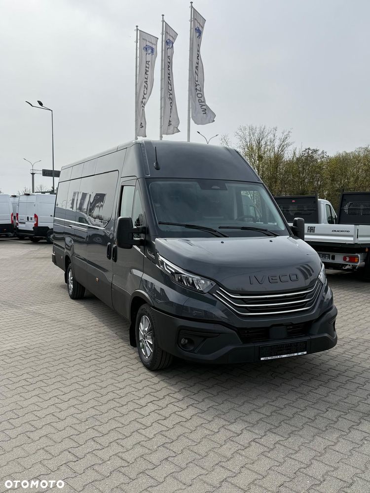 Iveco SPECJALNA CENA – ostatnie sztuki !!! AUTOMAT 7 OSOBOWE MAX DŁUGIE - ZABUDOWA W CENIE - 3