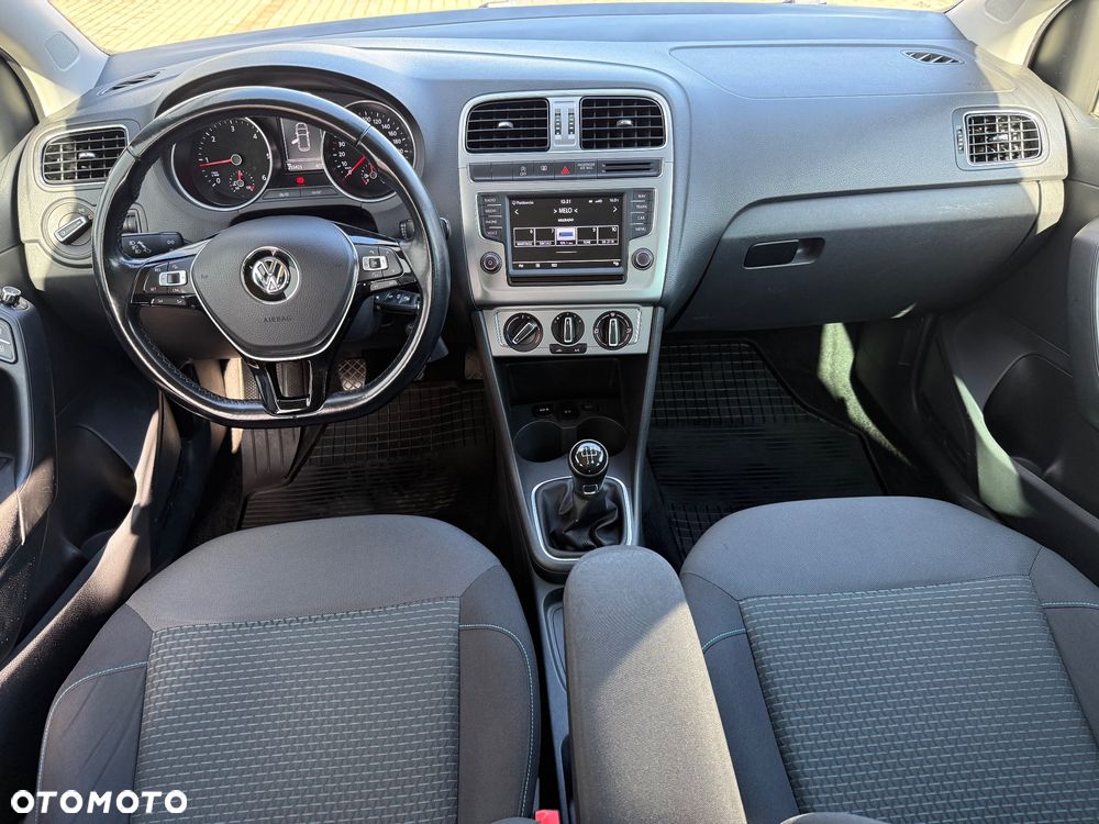 Volkswagen Polo 1.4 TDI Blue Motion - 21
