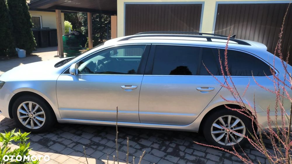 Skoda Superb 2.0 TDI Active - 5