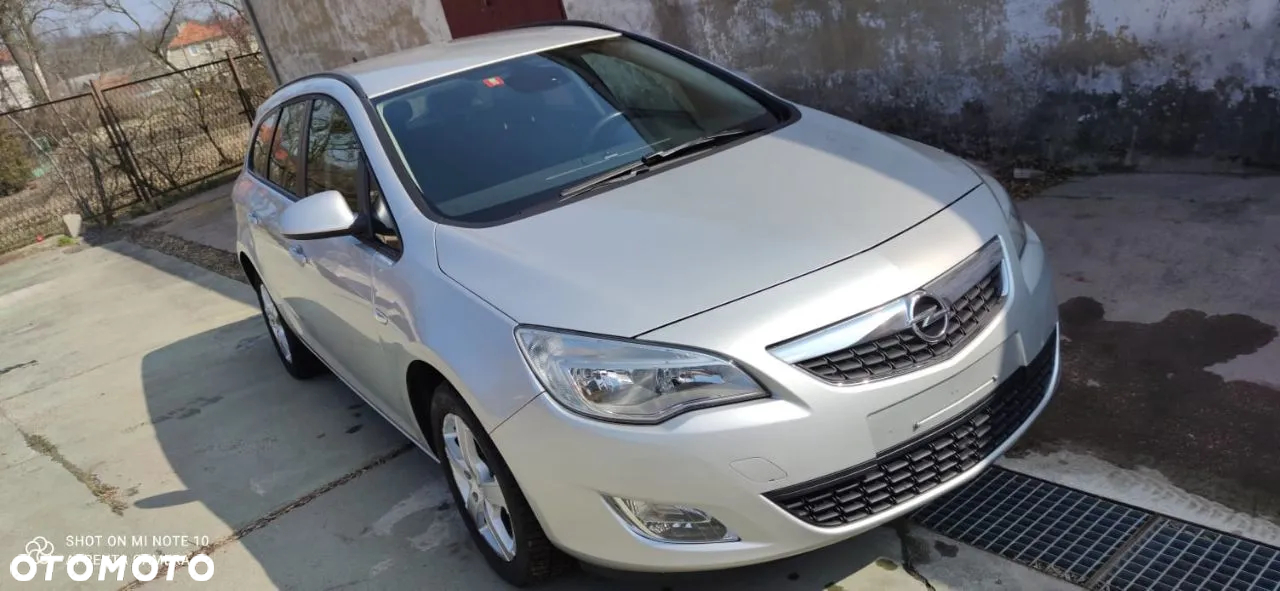 Opel Astra - 20