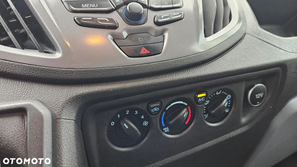 Ford Transit - 16