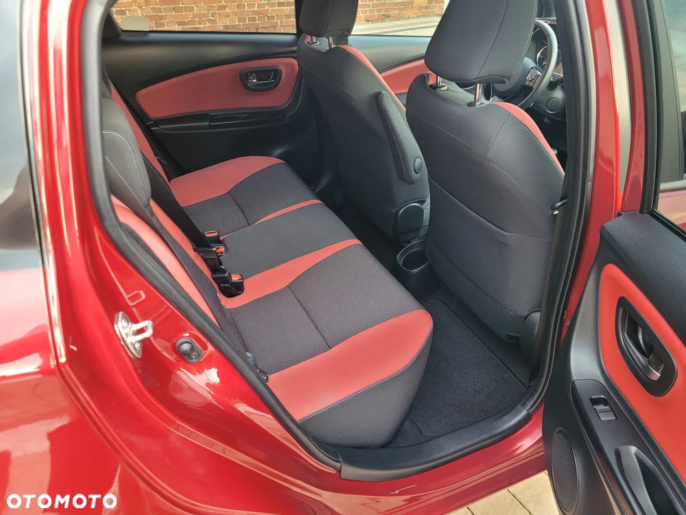 Toyota Yaris 1.5 Selection - 17