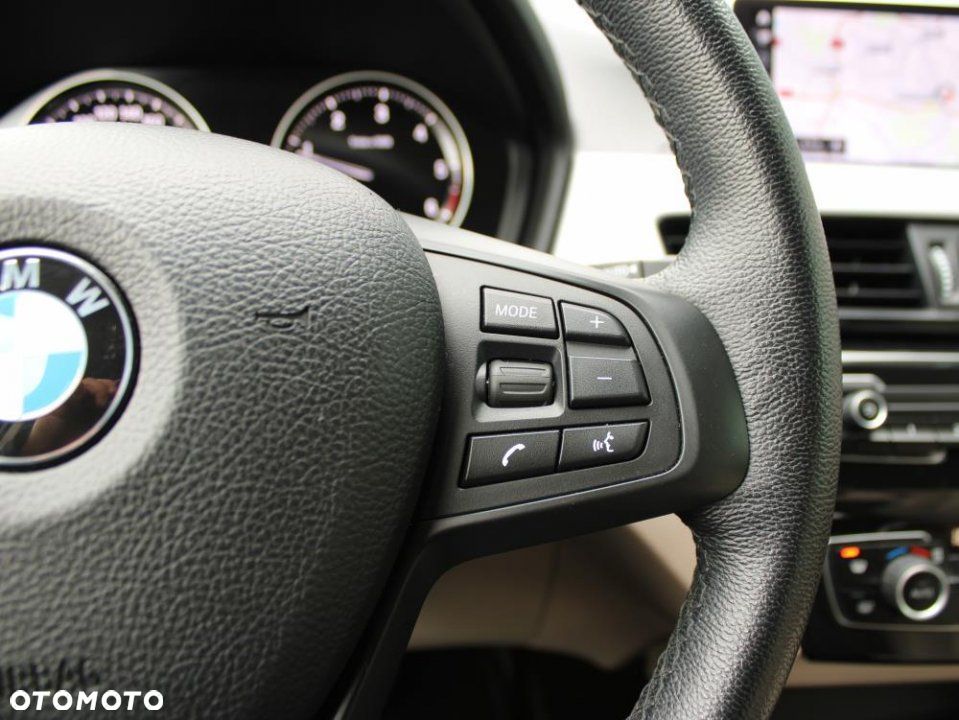 BMW X1 - 16