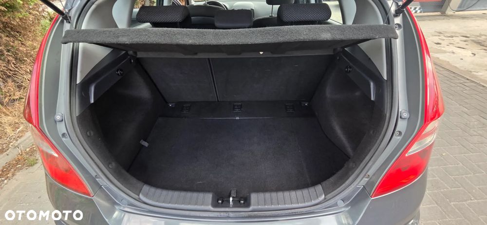 Hyundai i30 1.4 Base EU5 - 33